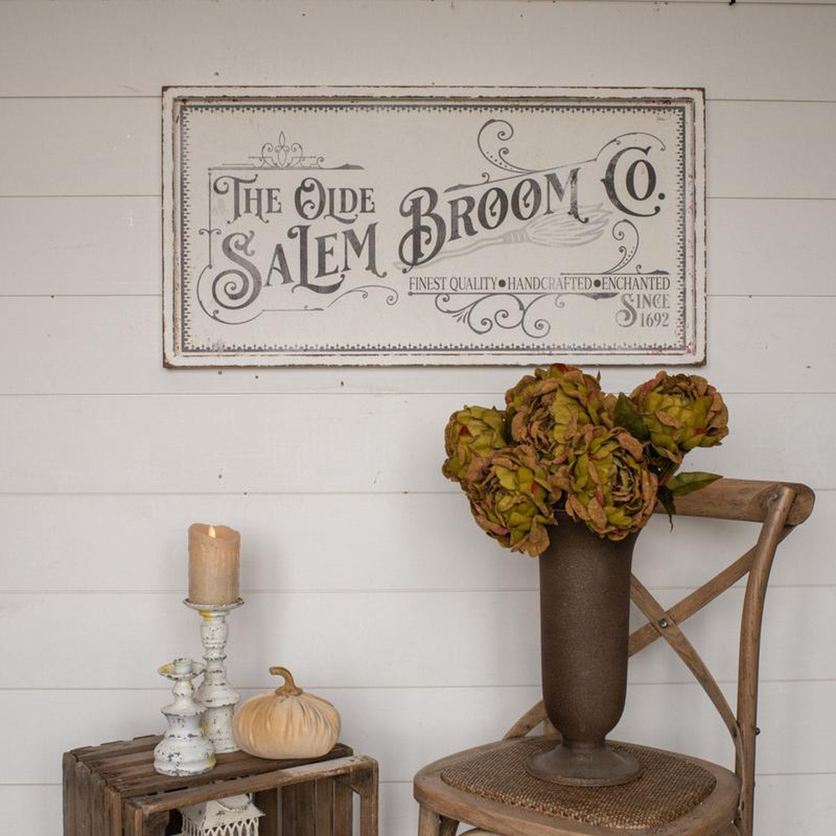 368221 Salem Broom Company Sign