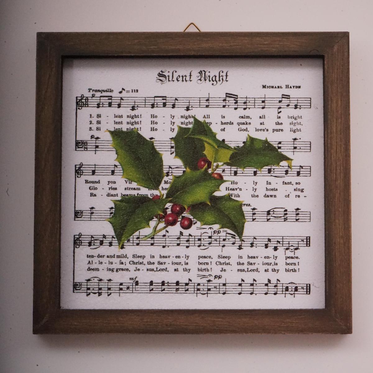 Wooden frame with printed Hollies and Berries